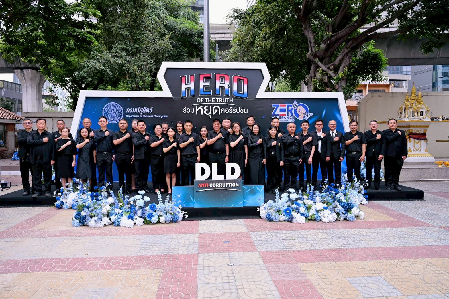 LINE ALBUM tx tan khxrrapchan 11 12 68 251211 165