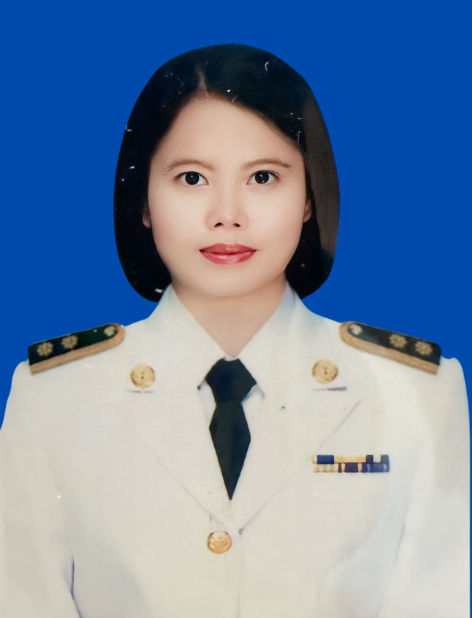 นางสาวอุษา จำแนกสาร